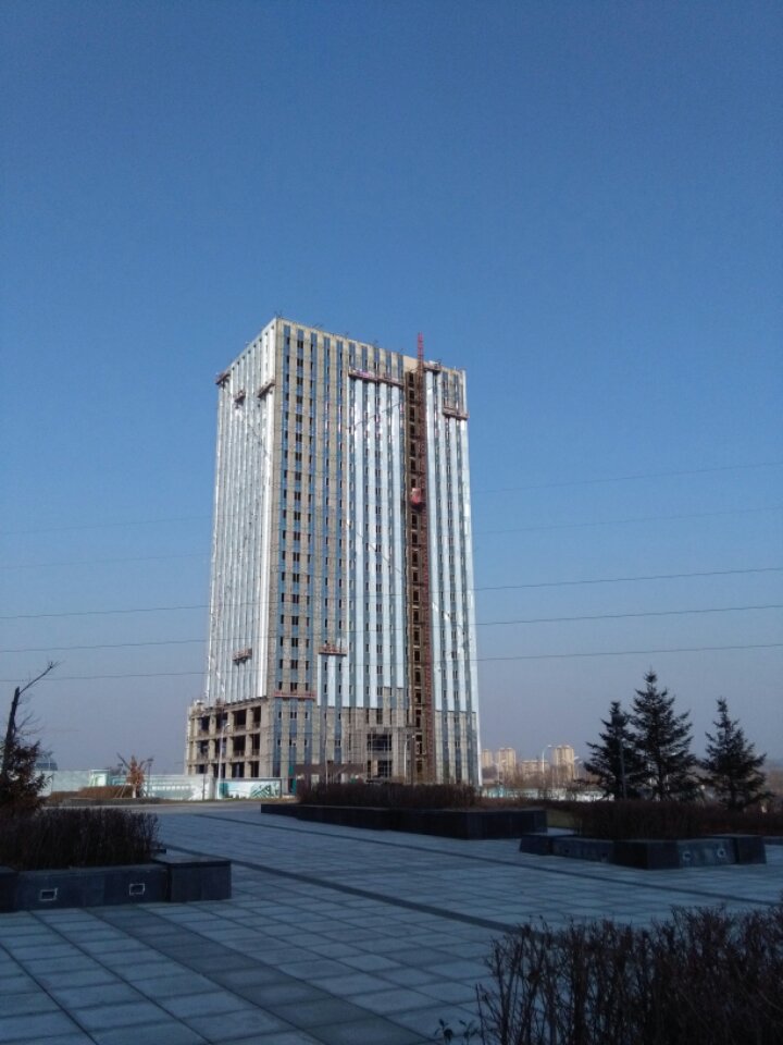 嘉創主樓外墻理石鋼化工作已經結束