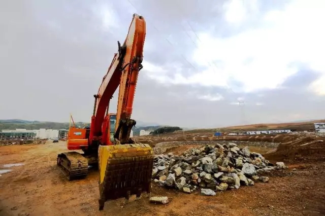 遼寧藥聯制藥有限公司加快項目建設步伐